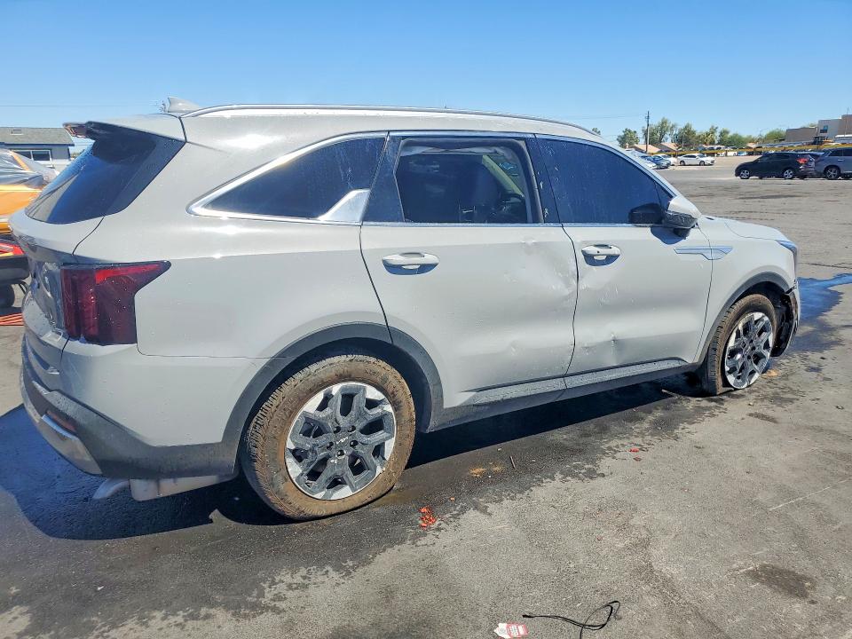 60678196 :رقم المزاد ، 5XYRL4JC3TG411602 vin ، 2026 Kia Sorento مزاد بيع