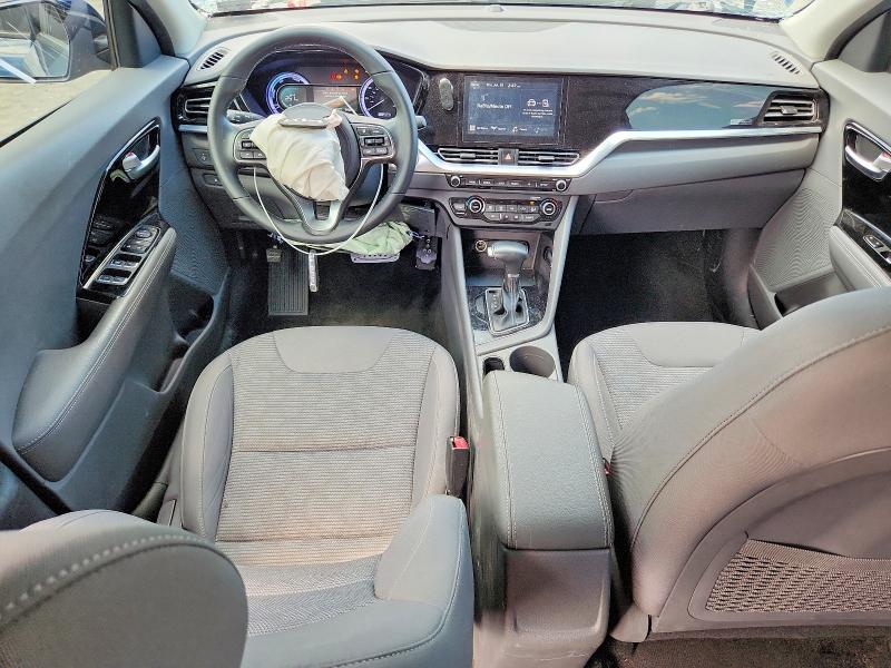 62498956 :رقم المزاد ، KNDCB3LC7N5536145 vin ، 2022 Kia Niro مزاد بيع