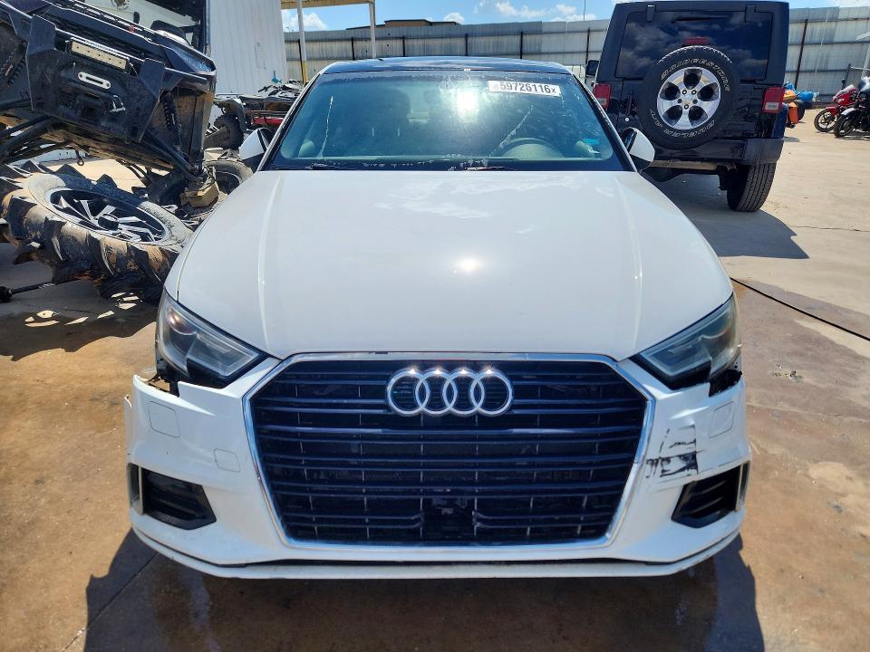 59726116 :رقم المزاد ، WAUAUGFF0J1031237 vin ، 2018 Audi A3 مزاد بيع