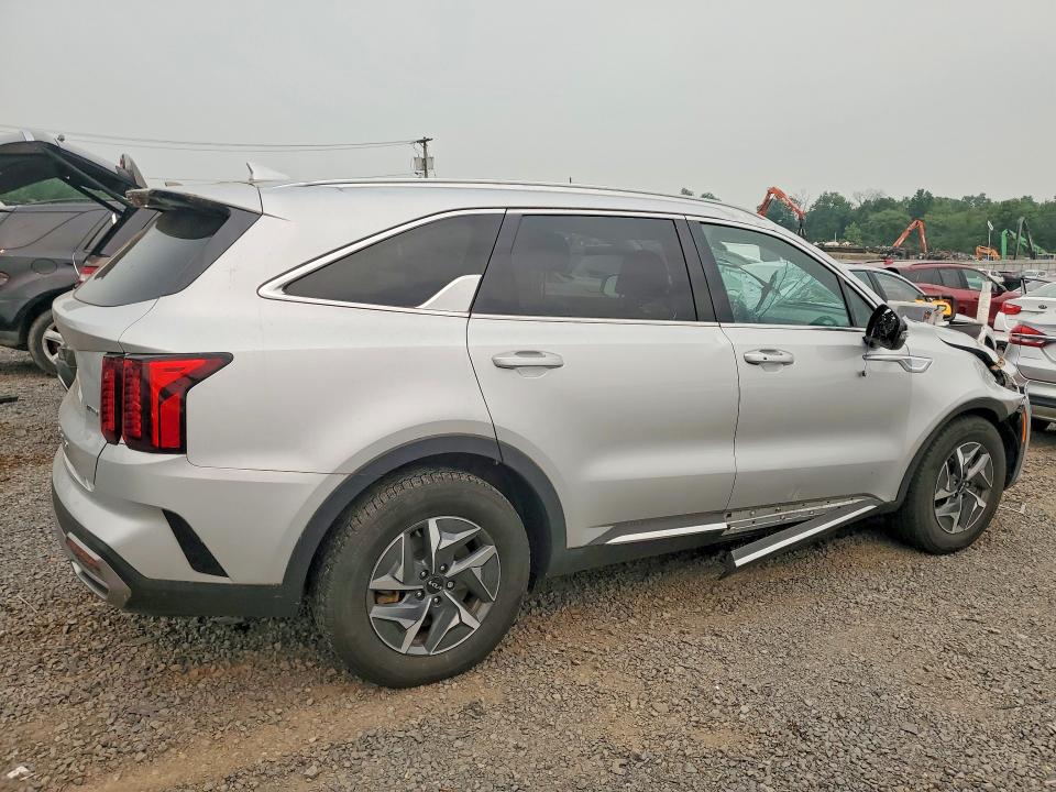 2022 Kia Sorento მანქანა იყიდება აუქციონზე, vin: KNDRGDLG4N5117450, აუქციონის ნომერი: 61010786