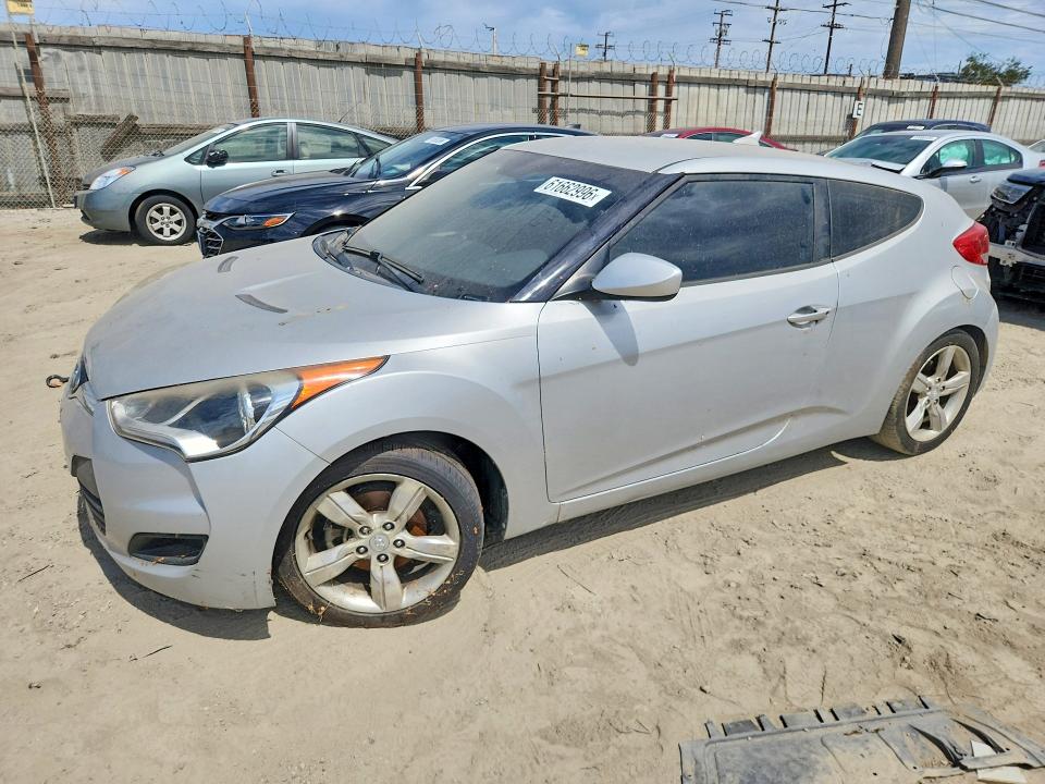 2015 Hyundai Veloster მანქანა იყიდება აუქციონზე, vin: KMHTC6AD3FU239306, აუქციონის ნომერი: 61662996