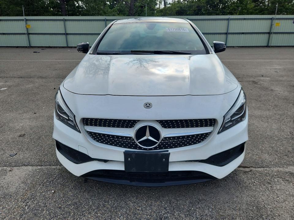 61790816 :رقم المزاد ، WDDSJ4GB4KN699729 vin ، 2019 Mercedes-benz Cla مزاد بيع