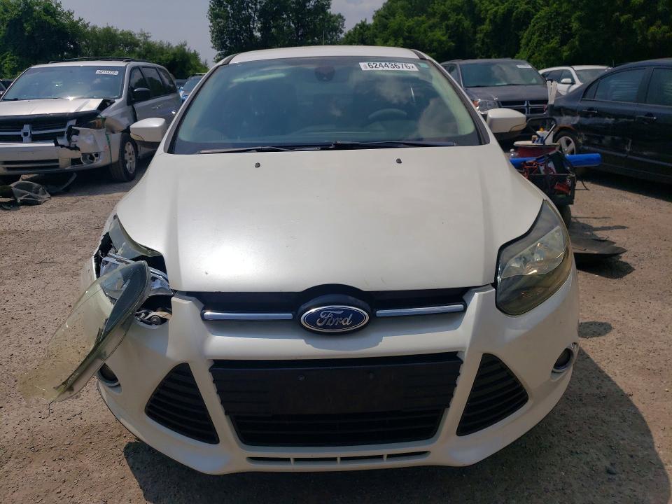 62443676 :رقم المزاد ، 1FAHP3M21CL344795 vin ، 2012 Ford Focus مزاد بيع