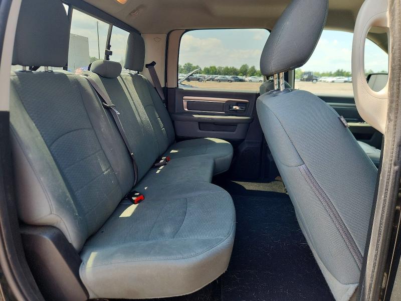 63190086 :رقم المزاد ، 1C6RR6TT3KS731820 vin ، 2019 Ram 1500 Classic مزاد بيع