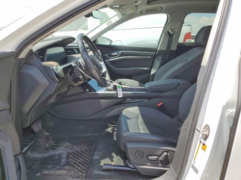 Aukcja sprzedaży 2019 Audi E-tron, vin: WA1LAAGE8KB024971, numer aukcji: 59670476
