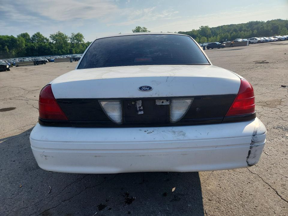 Продажа на аукционе авто 2008 Ford Crown Victoria, vin: 2FAHP71V18X115601, номер лота: 62261746