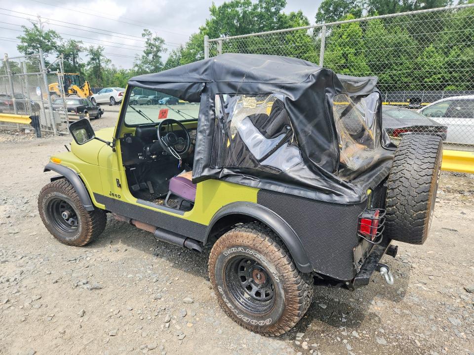 85604745 :رقم المزاد ، 1JCCN87E2DT005315 vin ، 1983 Jeep Jeep مزاد بيع