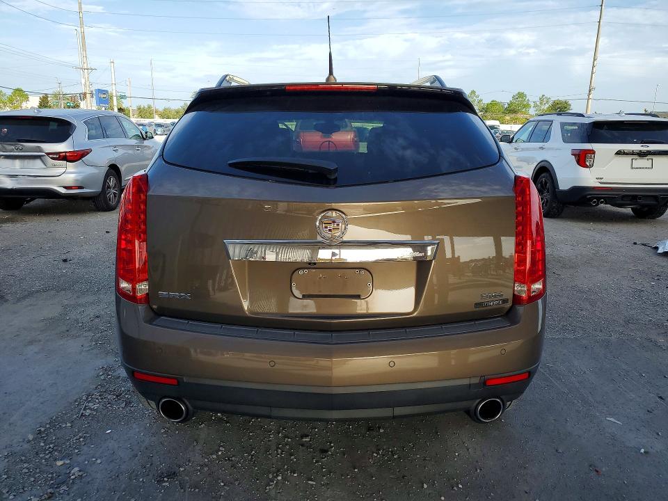 2014 Cadillac Srx მანქანა იყიდება აუქციონზე, vin: 3GYFNBE37ES647676, აუქციონის ნომერი: 61203186
