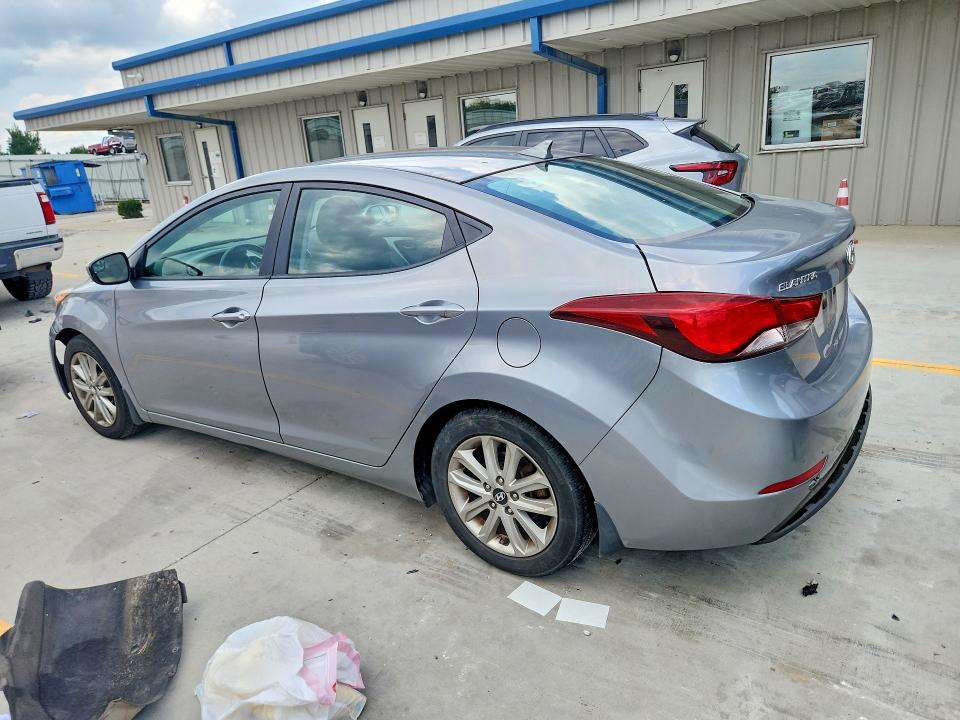 62091056 :رقم المزاد ، KMHDH4AE2FU249781 vin ، 2015 Hyundai Elantra مزاد بيع