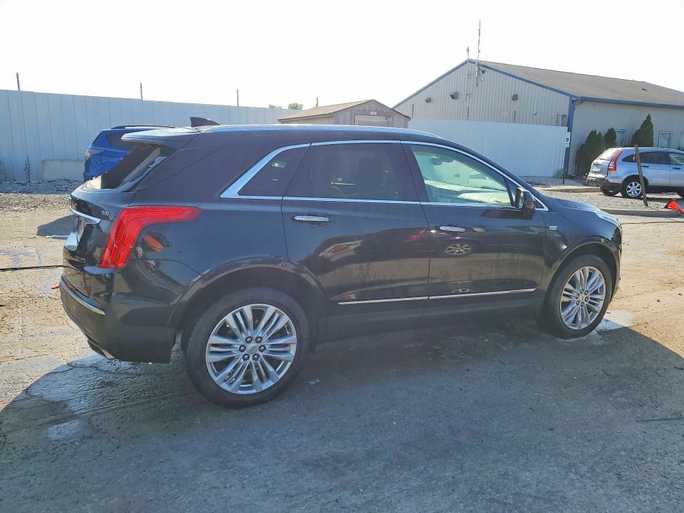 56196196 :رقم المزاد ، 1GYKNERS8KZ245343 vin ، 2019 Cadillac Xt5 مزاد بيع