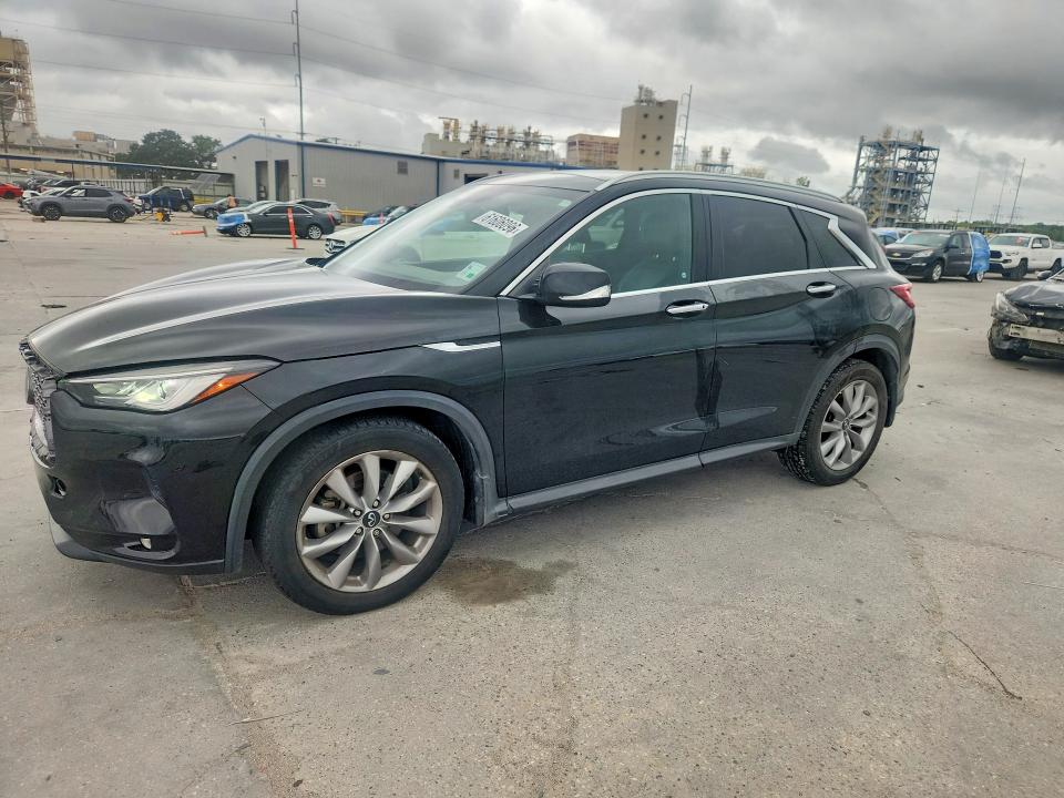 61606096 :رقم المزاد ، 3PCAJ5BA3NF107959 vin ، 2022 Infiniti Qx50 مزاد بيع