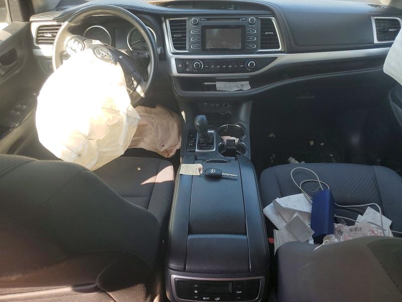 2018 Toyota Highlander მანქანა იყიდება აუქციონზე, vin: 5TDZARFH6JS036487, აუქციონის ნომერი: 61212826