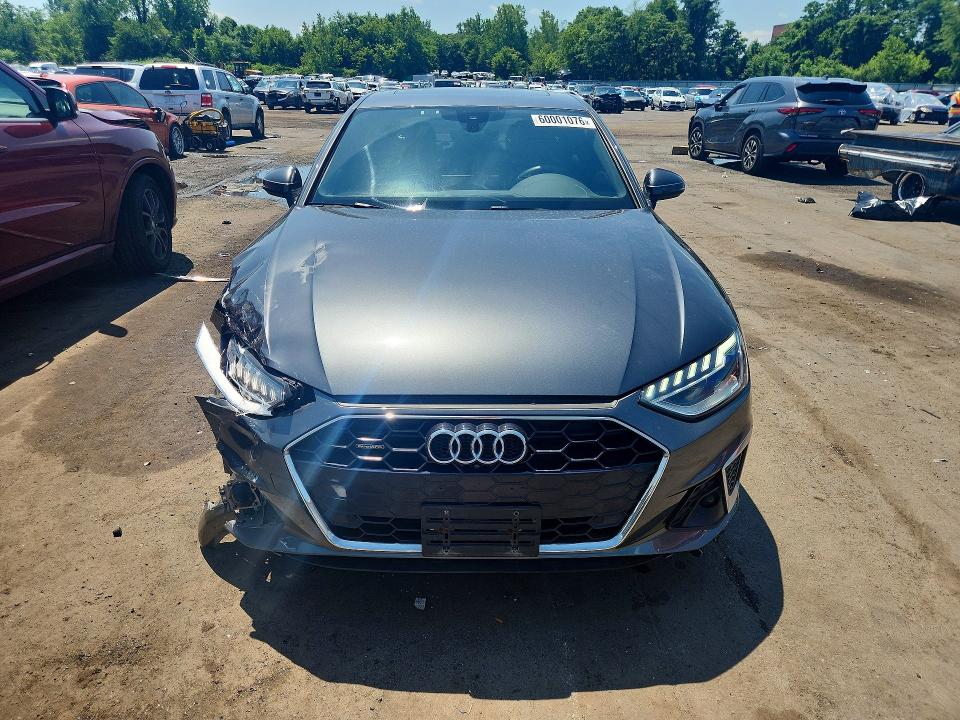 60001076 :رقم المزاد ، WAUEAAF47MA014168 vin ، 2021 Audi A4 مزاد بيع