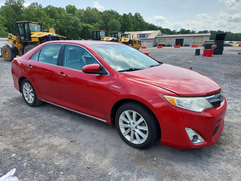 2012 Toyota Camry Hybrid მანქანა იყიდება აუქციონზე, vin: 4T1BD1FK6CU045447, აუქციონის ნომერი: 61841876