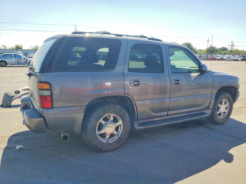 61437106 :رقم المزاد ، 1GKEK63U25J264585 vin ، 2005 Gmc Yukon مزاد بيع