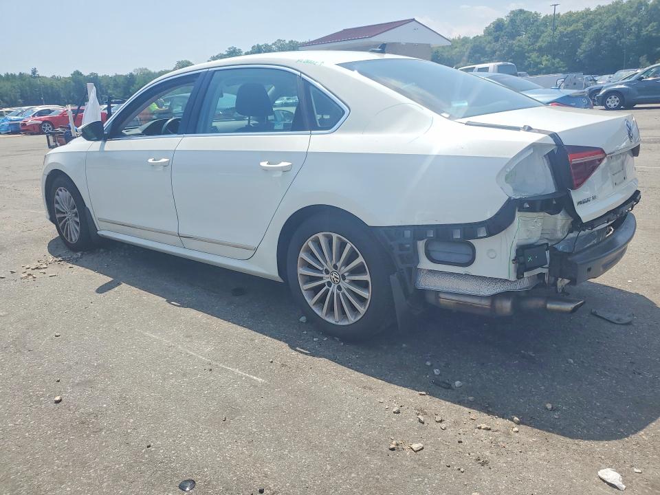 59651496 :رقم المزاد ، 1VWBT7A36HC014879 vin ، 2017 Volkswagen Passat مزاد بيع