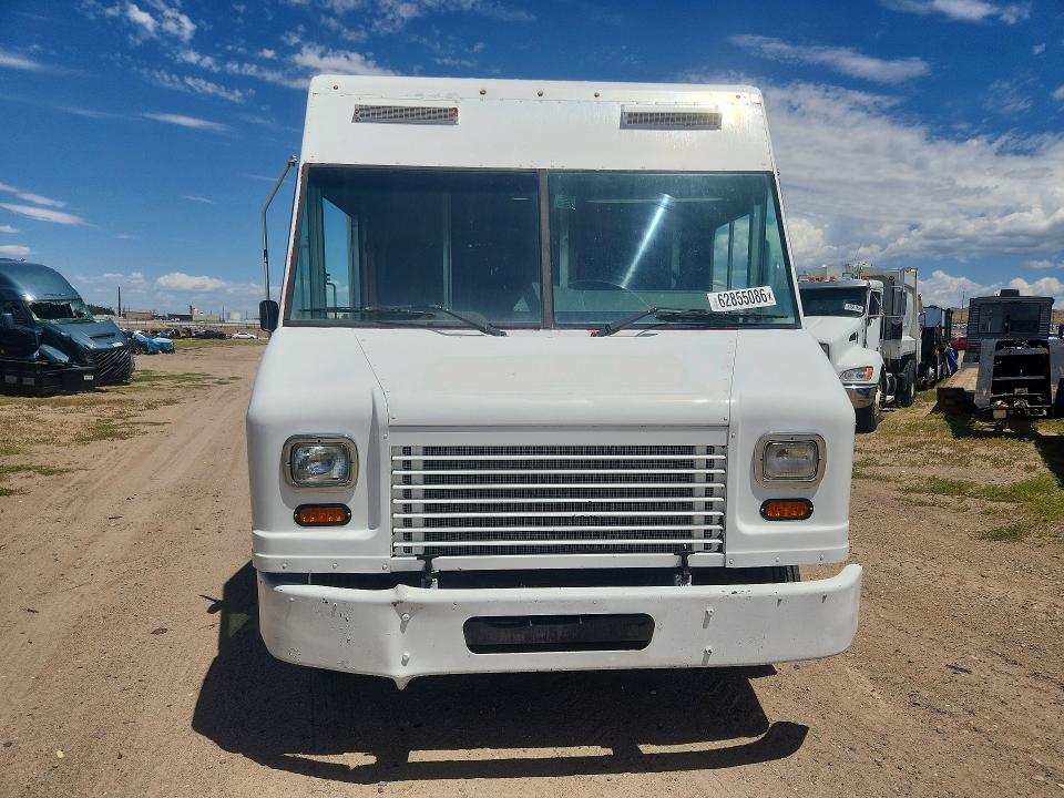 Продаж на аукціоні авто 2015 Freightliner Mt45 Chassis, vin: 4UZAC1DV3FCGX4544, номер лоту: 62855086