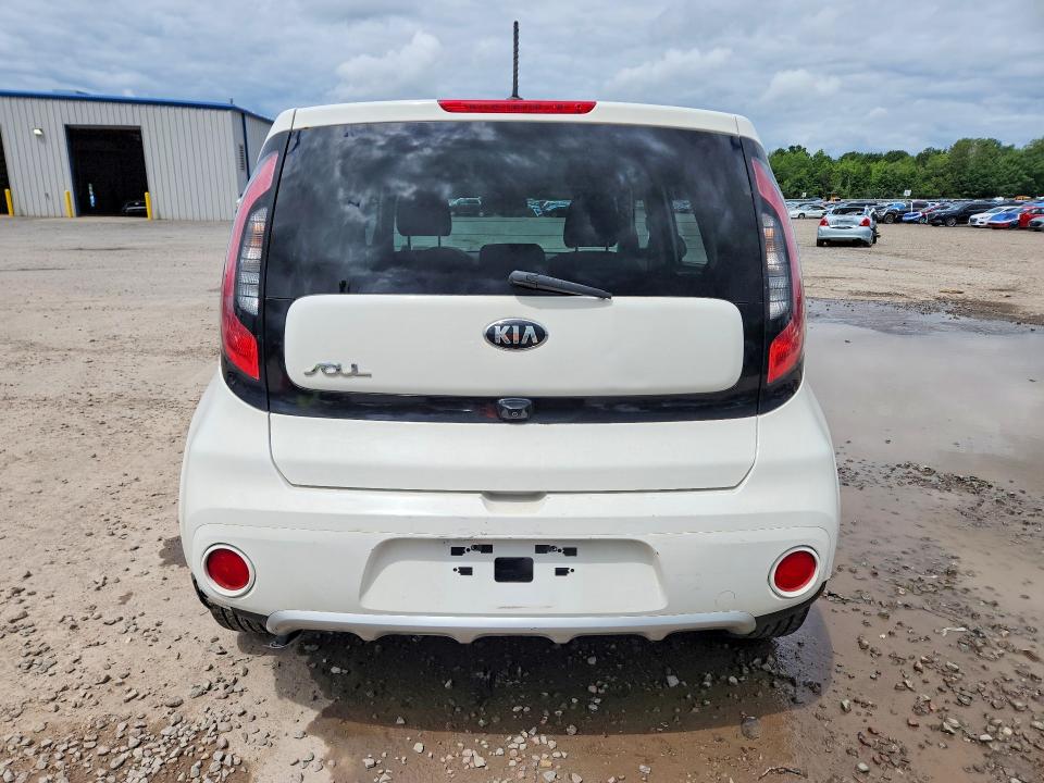 62133416 :رقم المزاد ، KNDJP3A58J7602097 vin ، 2018 Kia Soul مزاد بيع