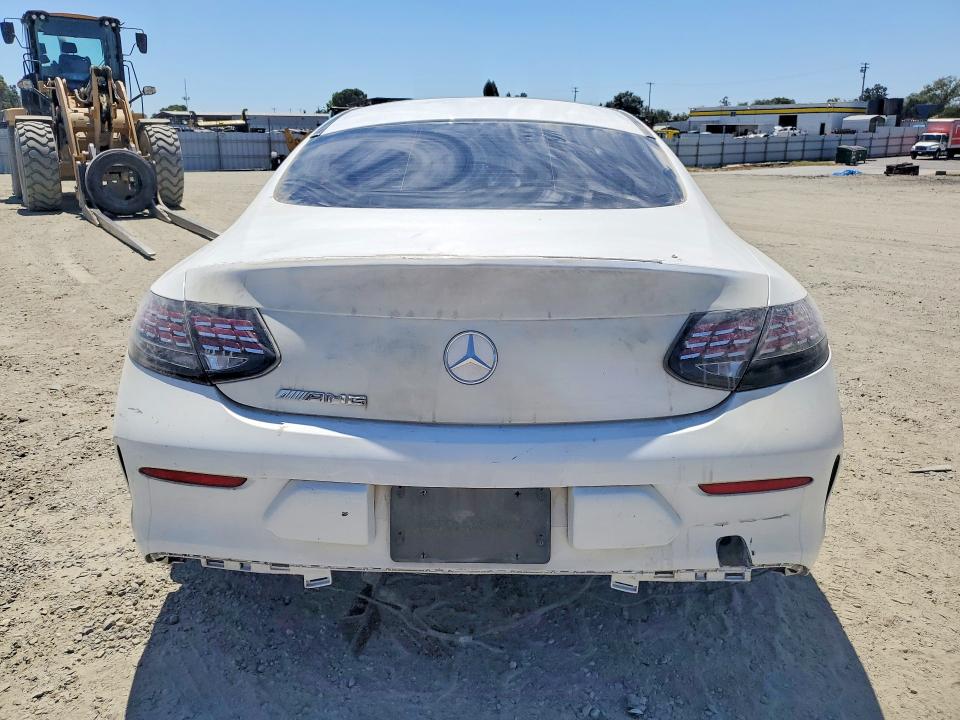 63368976 :رقم المزاد ، WDDWJ6EB8HF453110 vin ، 2017 Mercedes-benz C مزاد بيع