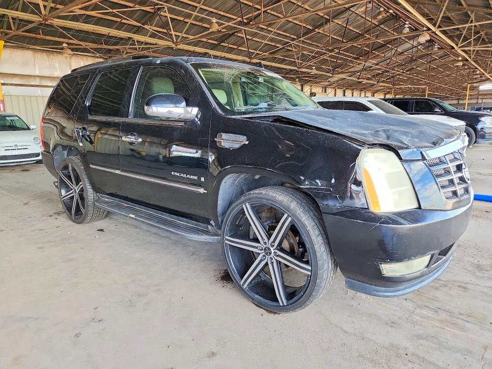 Продаж на аукціоні авто 2008 Cadillac Escalade, vin: 1GYFK638X8R220658, номер лоту: 61556866