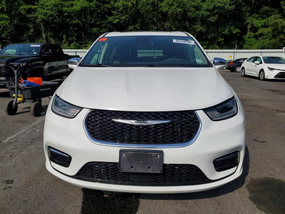 Продажа на аукционе авто 2022 Chrysler Pacifica, vin: 2C4RC1S76NR173792, номер лота: 60568946