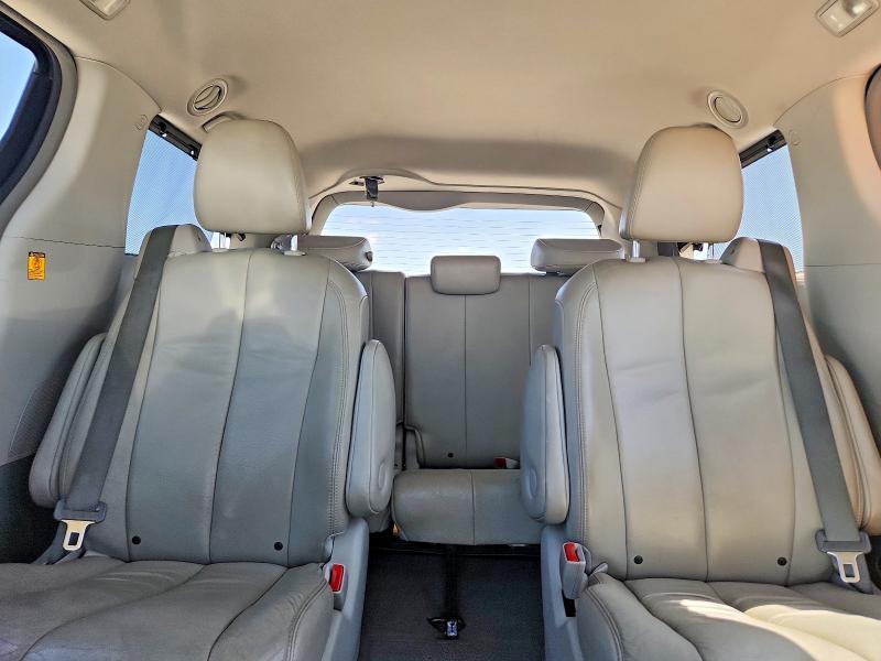 2012 Toyota Sienna მანქანა იყიდება აუქციონზე, vin: 5TDDK3DC6CS044295, აუქციონის ნომერი: 61806956