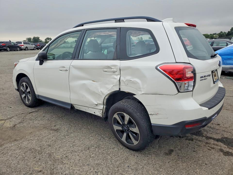 Продажа на аукционе авто 2018 Subaru Forester, vin: JF2SJABC0JH432580, номер лота: 61691426
