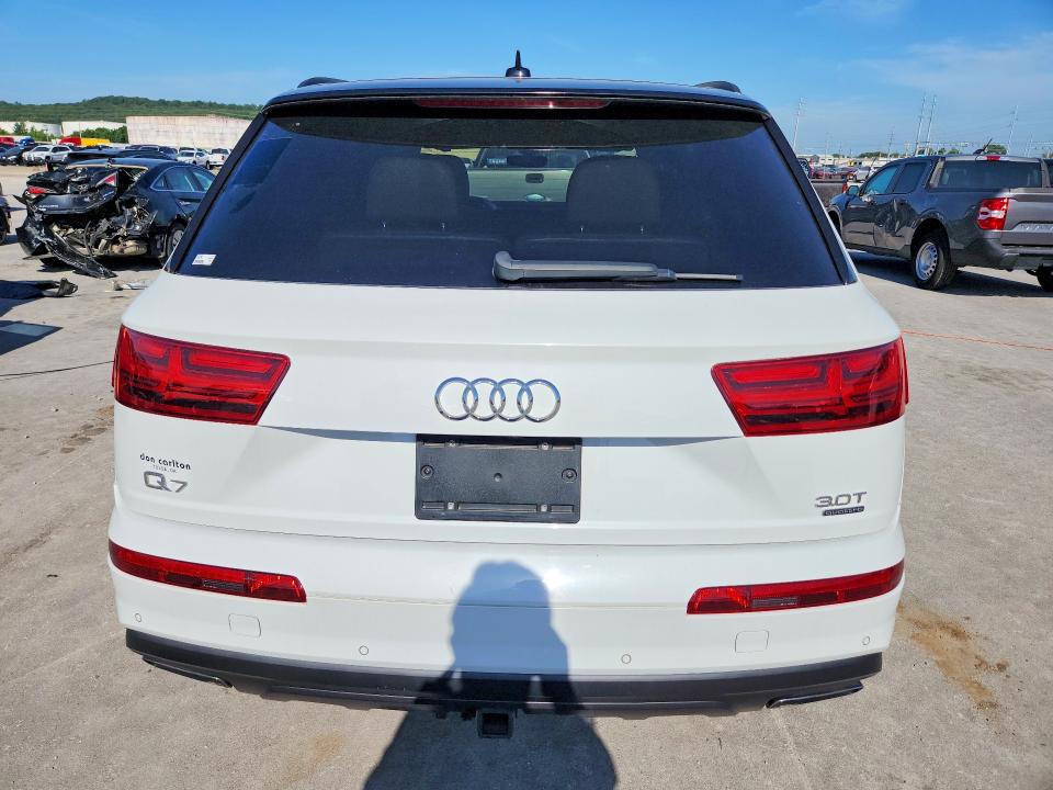 Продаж на аукціоні авто 2017 Audi Q7, vin: WA1VAAF79HD022980, номер лоту: 59219516