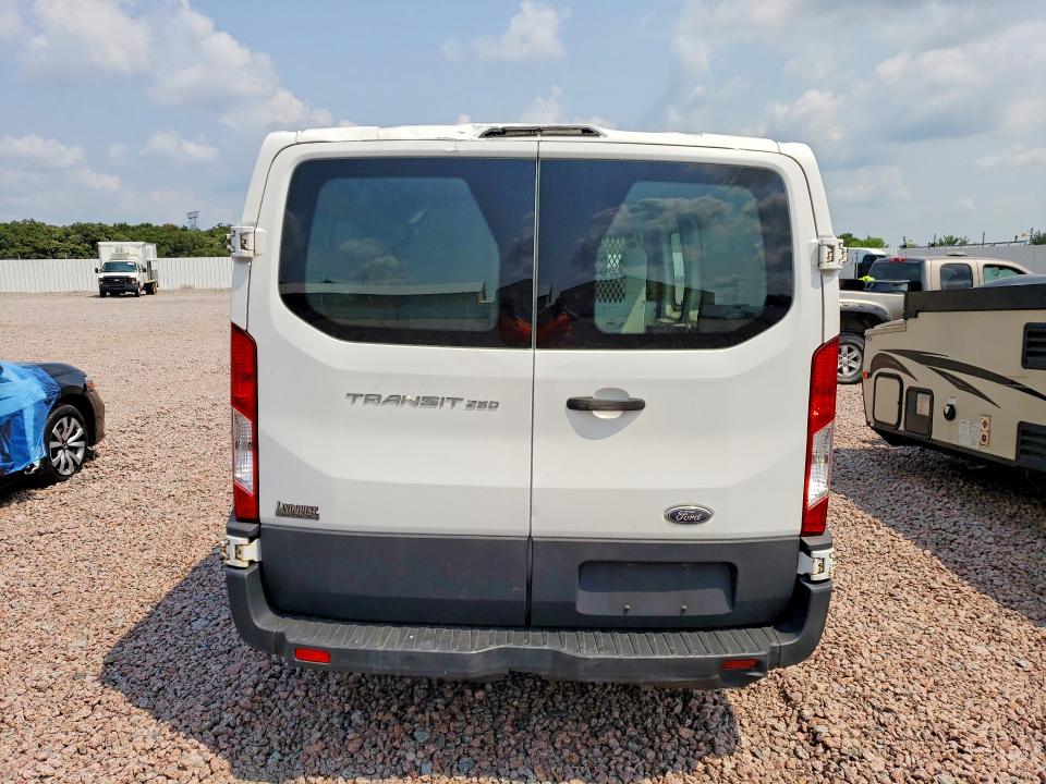 Aukcja sprzedaży 2015 Ford Transit, vin: 1FTNR1ZM2FKA60477, numer aukcji: 62778356