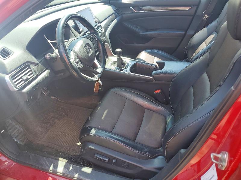 58806526 :رقم المزاد ، 1HGCV1E30JA801676 vin ، 2018 Honda Accord مزاد بيع