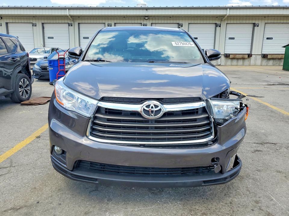 Продажа на аукционе авто 2016 Toyota Highlander, vin: 5TDBKRFH6GS318670, номер лота: 62794476