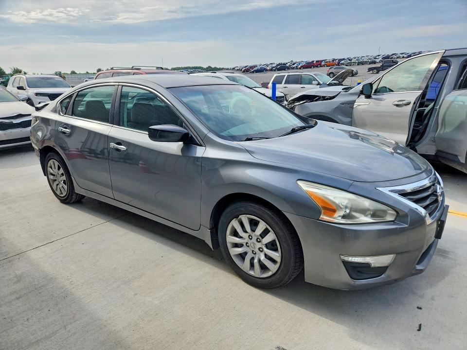 Продаж на аукціоні авто 2015 Nissan Altima, vin: 1N4AL3AP7FN340692, номер лоту: 61762076