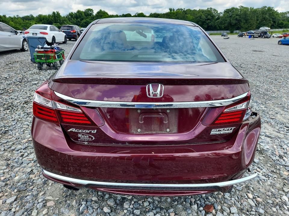 60821416 :رقم المزاد ، 1HGCR2F17HA117581 vin ، 2017 Honda Accord مزاد بيع