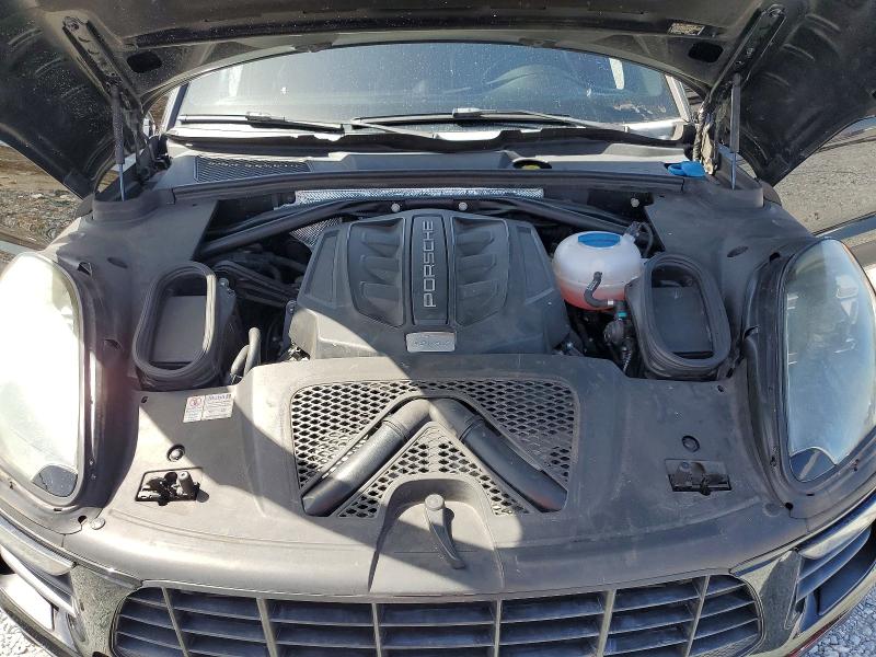 60588686 :رقم المزاد ، WP1AB2A54FLB43530 vin ، 2015 Porsche Macan مزاد بيع