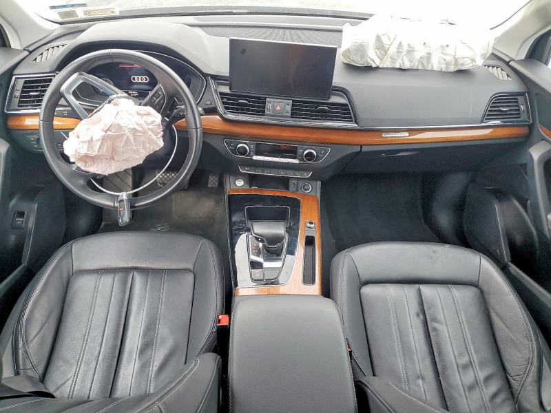60638716 :رقم المزاد ، WA1EAAFY5N2070976 vin ، 2022 Audi Q5 مزاد بيع