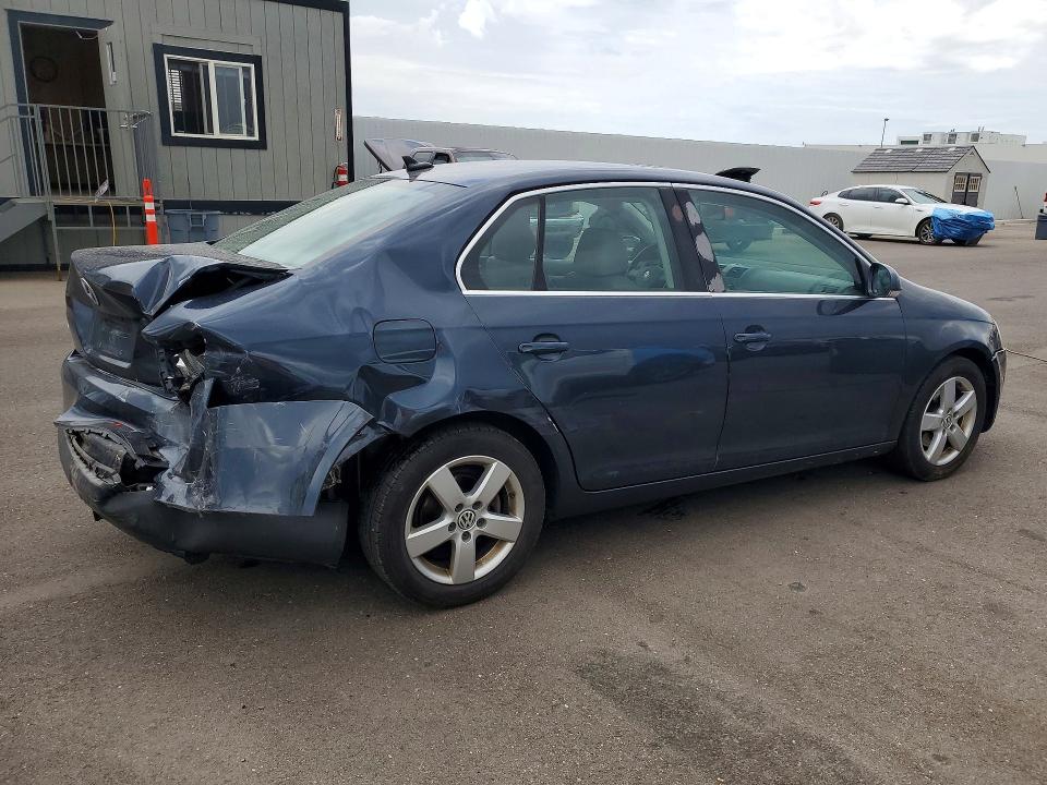 Продажа на аукционе авто 2008 Volkswagen Jetta, vin: 3VWRZ71K58M165781, номер лота: 62342996