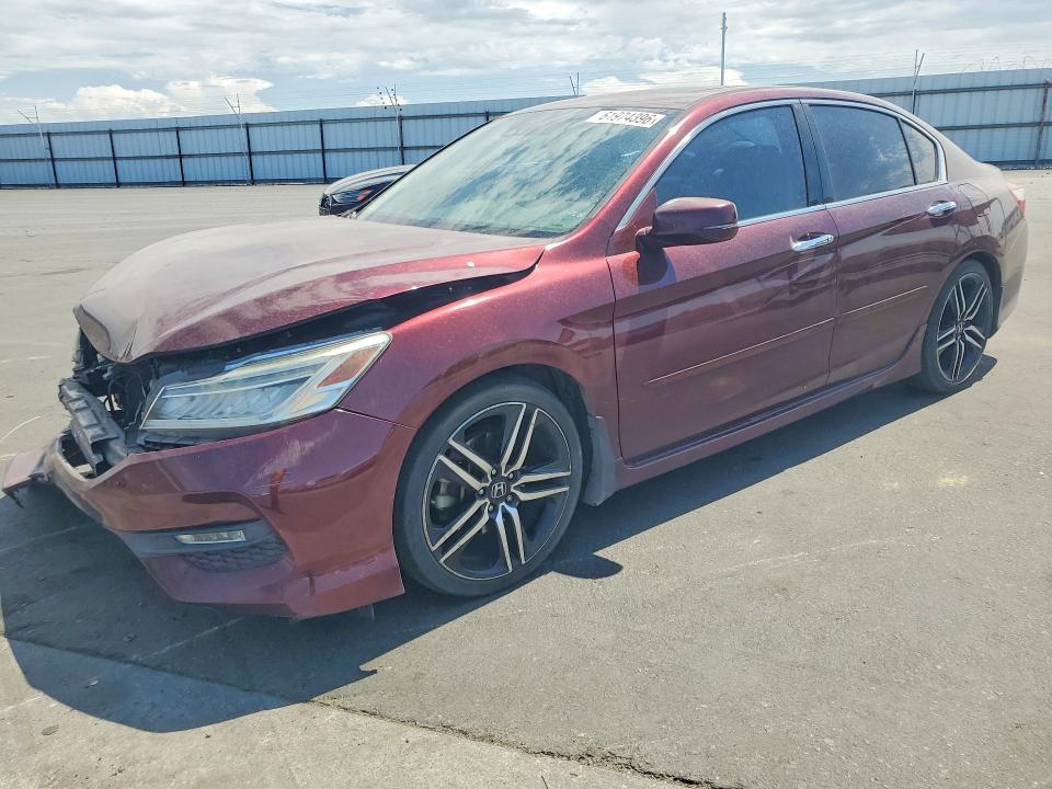 Продаж на аукціоні авто 2017 Honda Accord, vin: 1HGCR3F94HA015103, номер лоту: 61974396