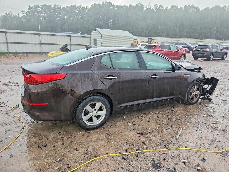 Продажа на аукционе авто 2015 Kia Optima, vin: 5XXGM4A7XFG391607, номер лота: 62043376