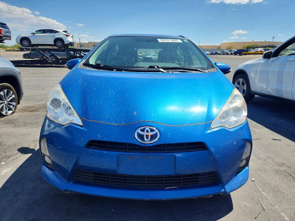 2014 Toyota Prius C მანქანა იყიდება აუქციონზე, vin: JTDKDTB35E1066826, აუქციონის ნომერი: 62971826