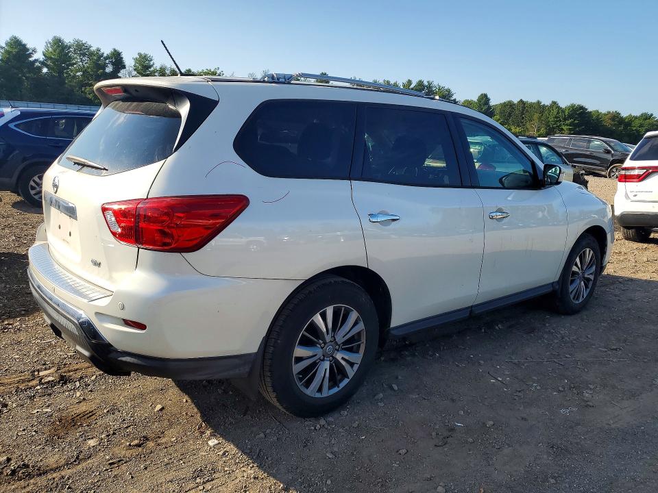 63393006 :رقم المزاد ، 5N1DR2MN8JC664020 vin ، 2018 Nissan Pathfinder مزاد بيع