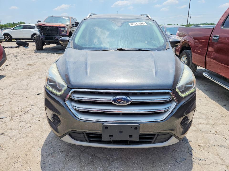 Продажа на аукционе авто 2017 Ford Escape, vin: 1FMCU0JD0HUC85141, номер лота: 61311296
