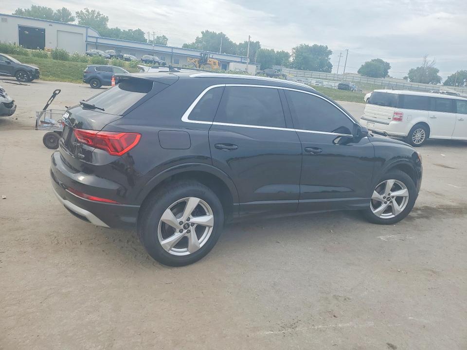 2021 Audi Q3 მანქანა იყიდება აუქციონზე, vin: WA1AUCF35M1102030, აუქციონის ნომერი: 62002666