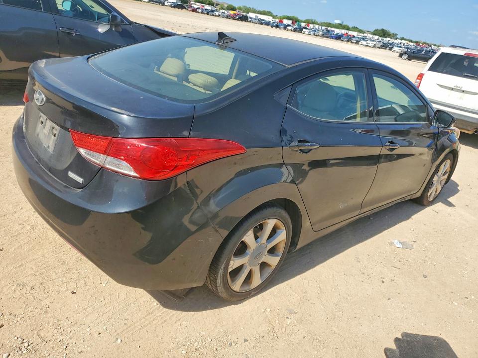 2013 Hyundai Elantra მანქანა იყიდება აუქციონზე, vin: 5NPDH4AE0DH311531, აუქციონის ნომერი: 62812026