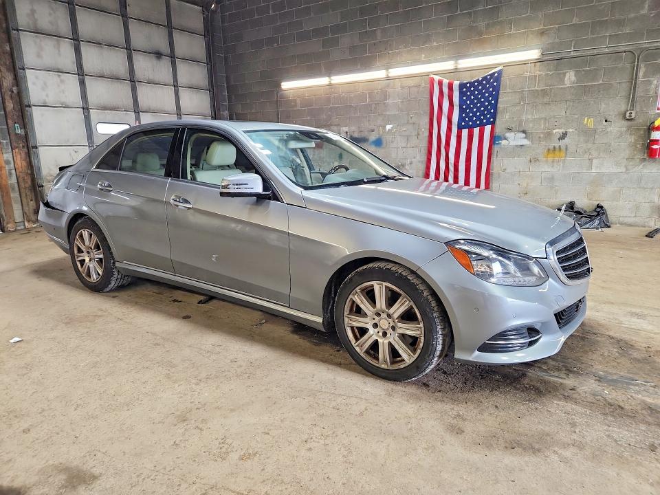 60483136 :رقم المزاد ، WDDHF8JB2EA901037 vin ، 2014 Mercedes-benz E مزاد بيع