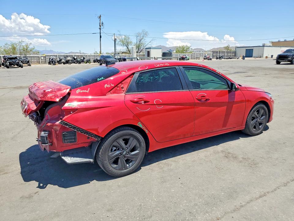 62826886 :رقم المزاد ، 5NPLM4AG0NH081418 vin ، 2022 Hyundai Elantra مزاد بيع