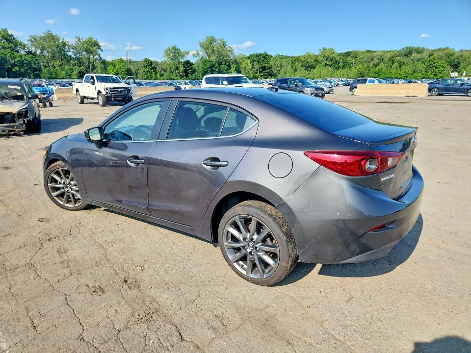 Продаж на аукціоні авто 2018 Mazda 3, vin: 3MZBN1V34JM204606, номер лоту: 62039296