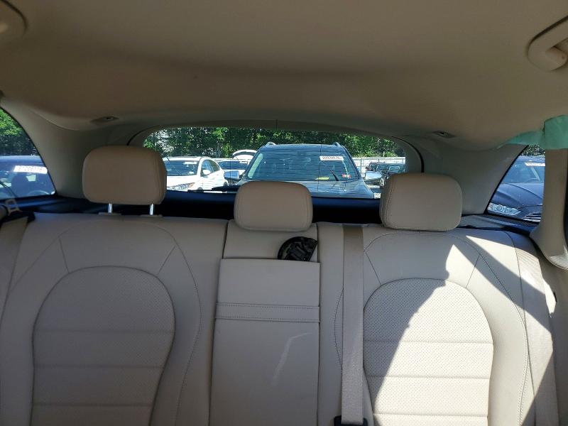 61133566 :رقم المزاد ، W1N0G8EB5NG117665 vin ، 2022 Mercedes-benz Glc مزاد بيع