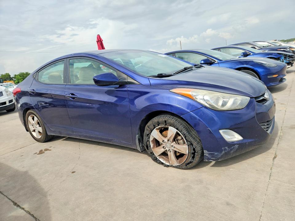 60721316 :رقم المزاد ، 5NPDH4AE4DH263676 vin ، 2013 Hyundai Elantra مزاد بيع