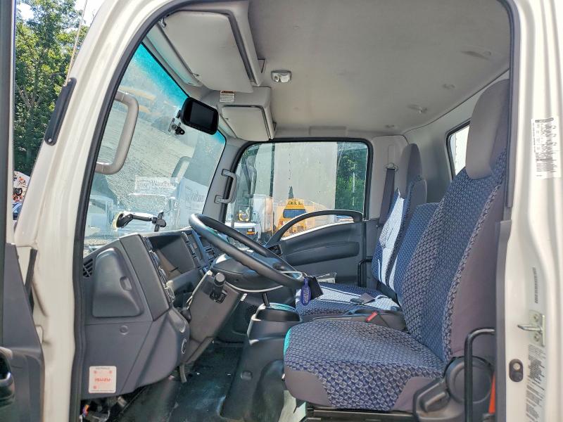 62103226 :رقم المزاد ، 54DC4W1D1RS203028 vin ، 2024 Isuzu Npr Hd مزاد بيع