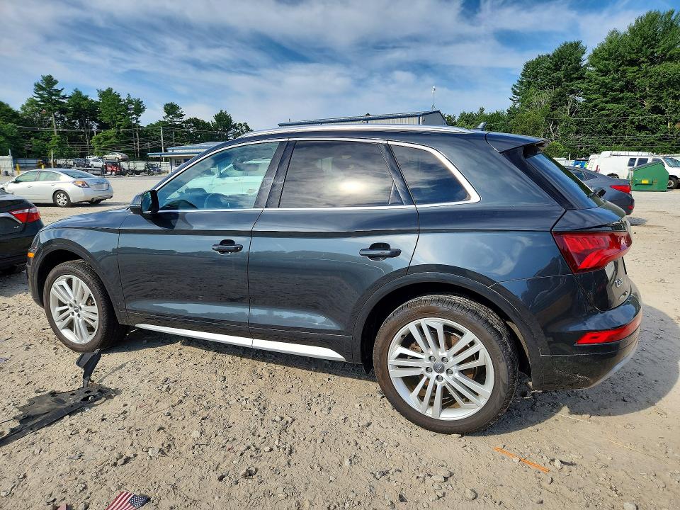 2018 Audi Q5 მანქანა იყიდება აუქციონზე, vin: WA1BNAFY4J2038683, აუქციონის ნომერი: 61675476
